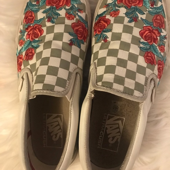 Vans Rose Embroidered Slip On Dx - Picture 4 of 13